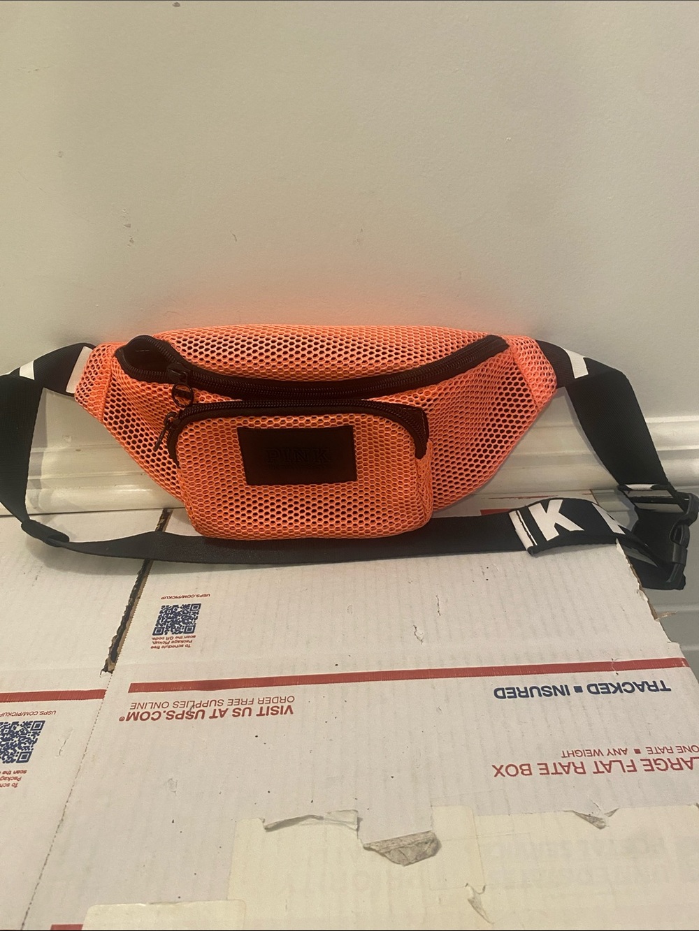 Victoria Secret Pink Fanny Pack Bag good condition